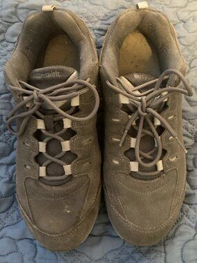 Women’s Easy Spirit Shoes Gray Size 10W